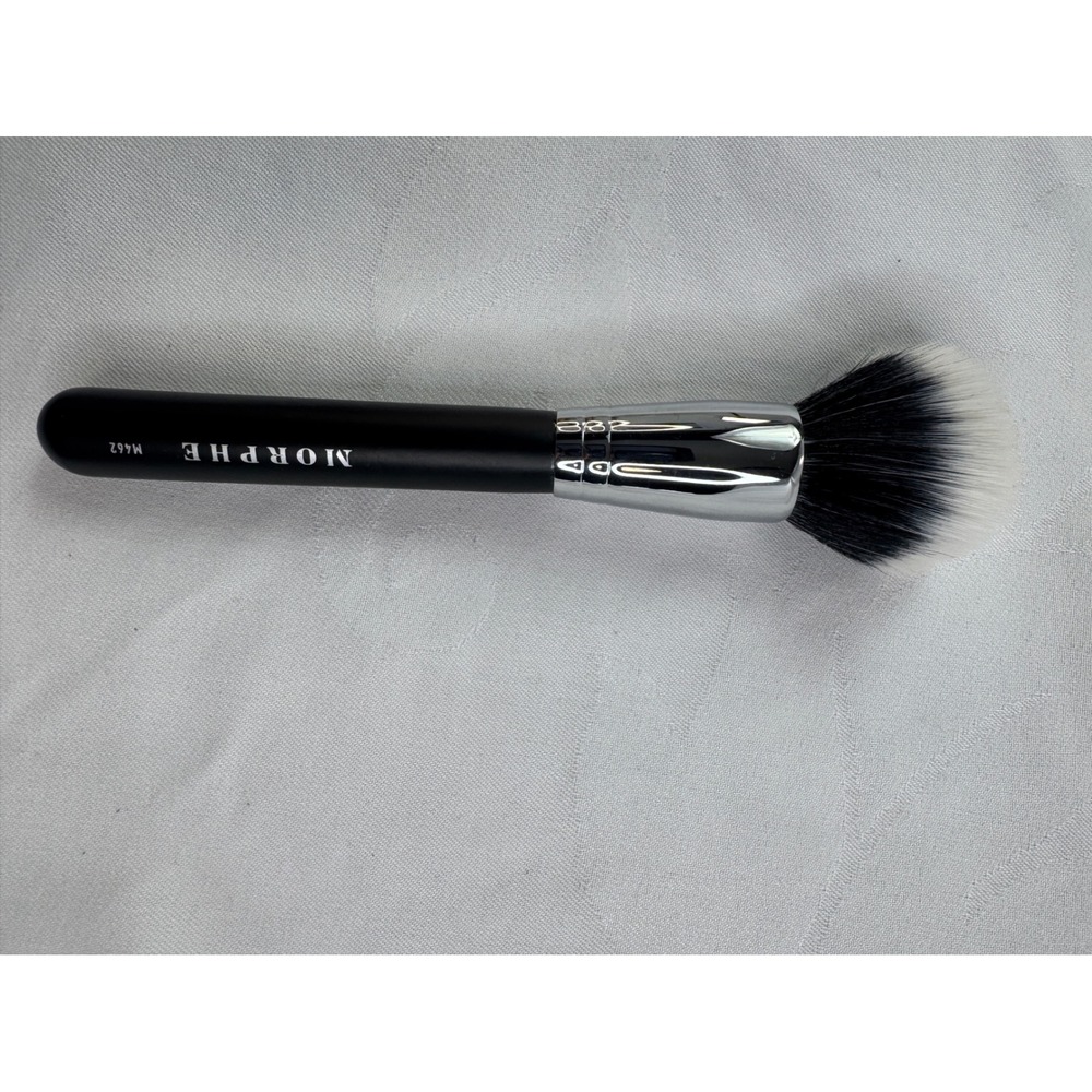 Morphe M462 Duo Powder Dome Brush Black Silver Makeup Tool